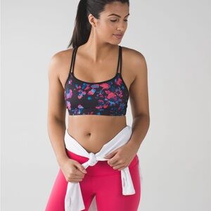 Lululemon Make A Move Bra
Dandy Digie Multi / Black